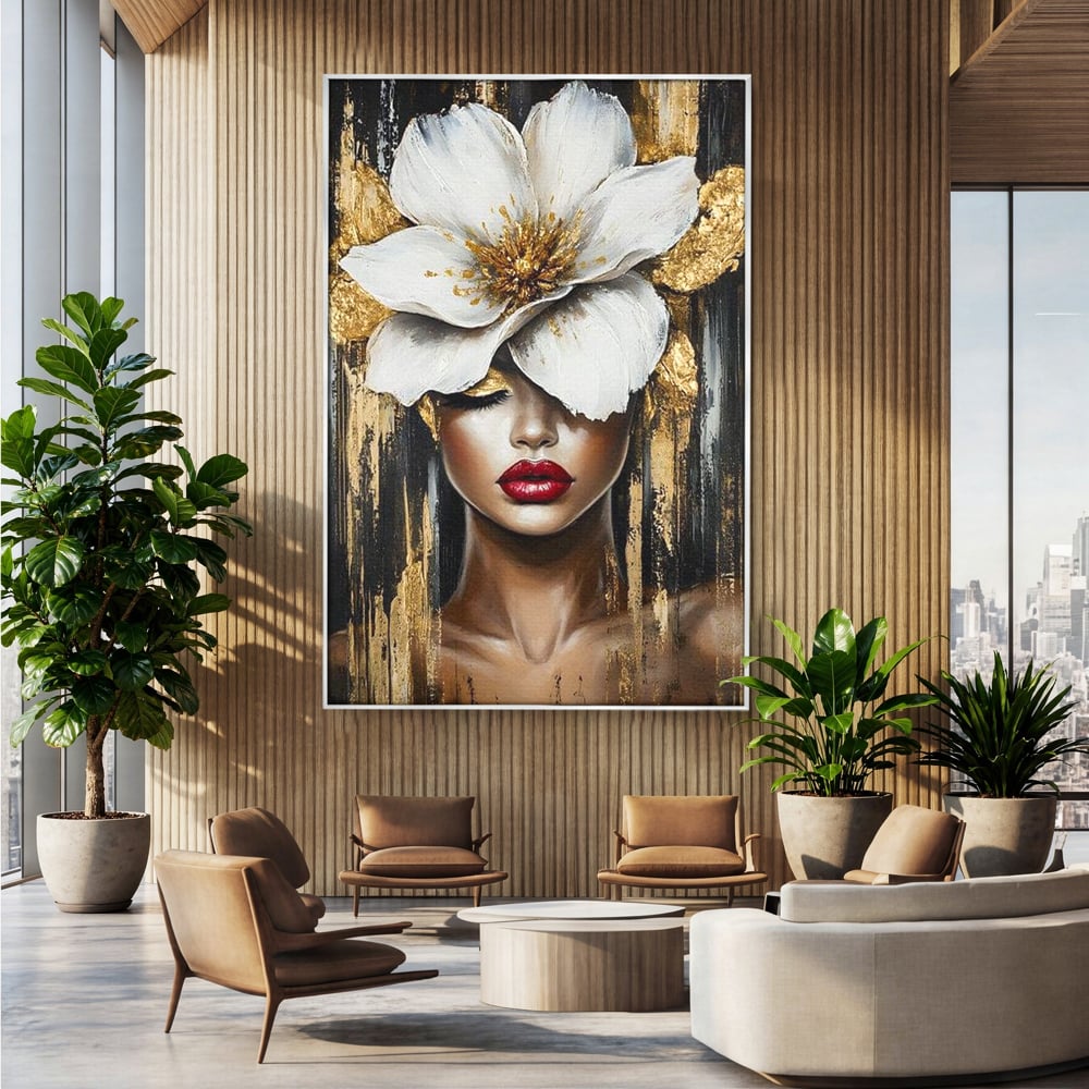 Tablou canvas cu tablou canvas cu portret de femeie si floare, in rama de aluminiu argintiu, pe perete intr-un birou